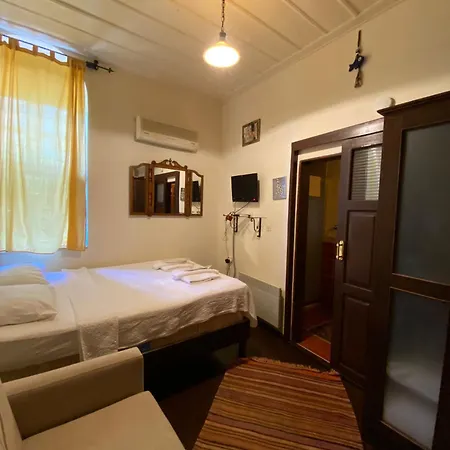 בית הארחה Cunda Zehra Teyzenin Evi Ayvalı