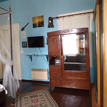 בית הארחה Cunda Zehra Teyzenin Evi 3*