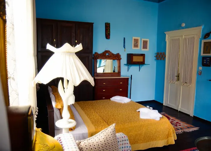 Cunda Zehra Teyzenin Evi