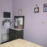 Cunda Zehra Teyzenin Evi Гостевой дом 4*