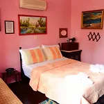 Гостевой дом Cunda Zehra Teyzenin Evi 4*