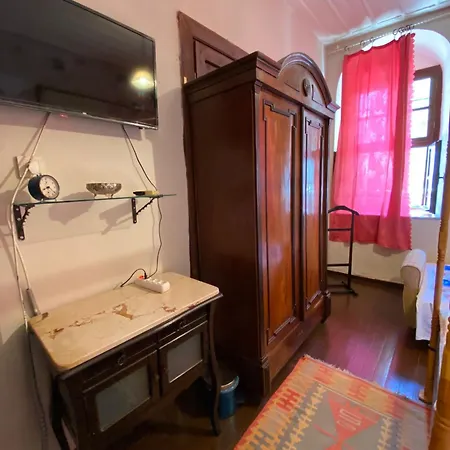 Cunda Zehra Teyzenin Evi Gasthof Ayvalı