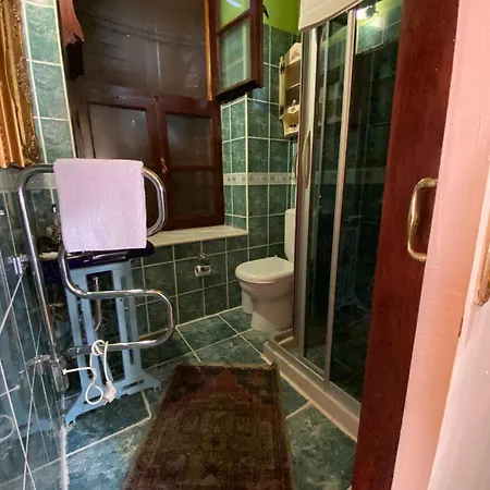 Cunda Zehra Teyzenin Evi Gasthof Ayvalı