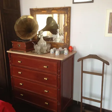 Cunda Zehra Teyzenin Evi 4* Айвалик