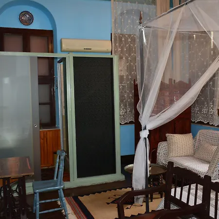 Гостьовий будинок Cunda Zehra Teyzenin Evi 4*