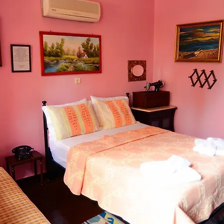 Gasthof Cunda Zehra Teyzenin Evi 3*