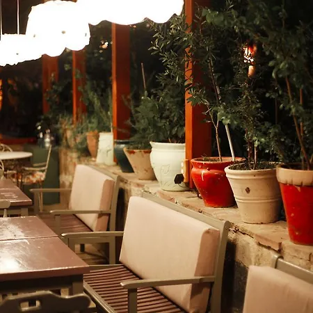 게스트하우스 Cunda Zehra Teyzenin Evi 4*