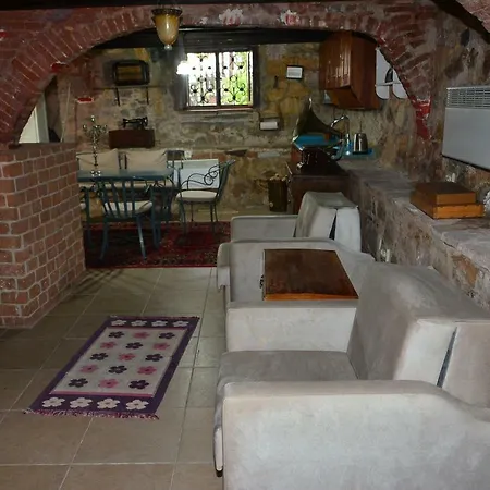 Cunda Zehra Teyzenin Evi Gasthof Ayvalı