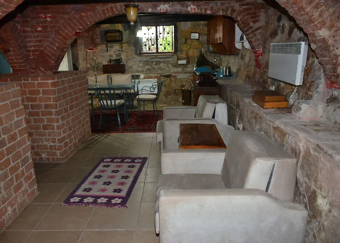 Cunda Zehra Teyzenin Evi Гостевой дом