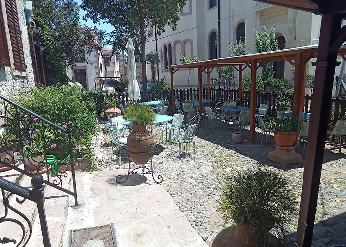 Гостевой дом Cunda Zehra Teyzenin Evi