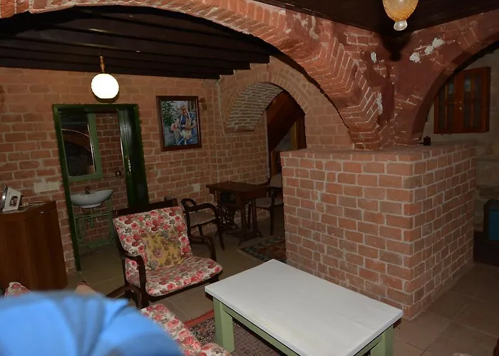 Cunda Zehra Teyzenin Evi Гостевой дом